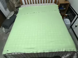 JC Penney Waffle Weave Acrylic Blanket w/ Satin Trim Lime Green Twin 62 x 84" - Picture 1 of 7