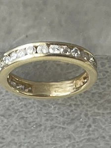 Fascia diamantata 14k taglia 7 3/4 0,80 CTs Tw - Foto 1 di 4