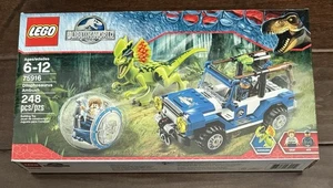 LEGO Jurassic World Dilophosaurus Ambush 75916 - Picture 1 of 24