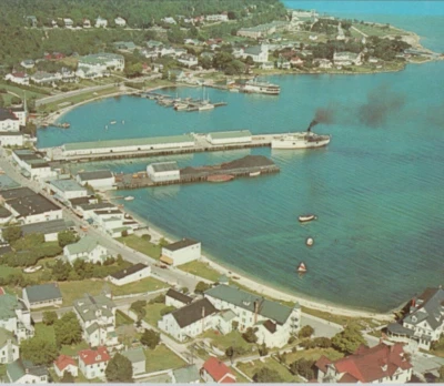 Aerial view of Mackinac Island Michigan Waterfront & Boats 1961 VTG Postcard UNP - Image 1 of 4