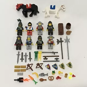 Lego Castle Knights Minifigures Lot and Accessories - Picture 1 of 1
