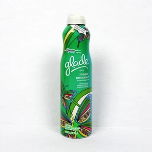 Ambientador en aerosol Glade Magic Meadow Room 9,7 oz eliminar olores jazmín nuevo - Imagen 1 de 4