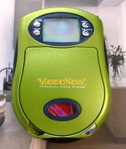 VideoNow Personal Video Player Green + Hillary Duff Disc - Picture 1 of 9