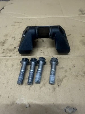 2004 04 03-04 Honda CBR600RR CBR600 Amortiguador trasero Soporte de montaje superior  Foto 1 de 4