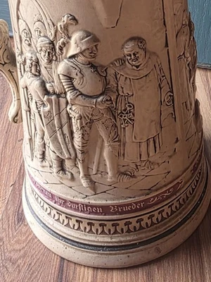 Antigua BeerStein alemana con tapa Foto 1 de 4