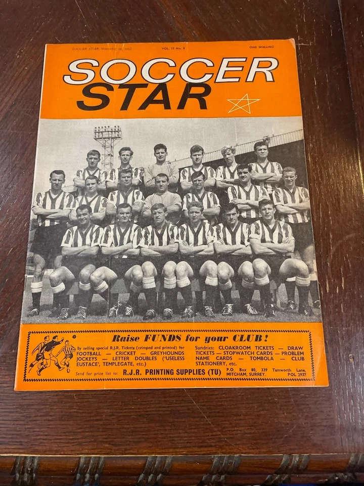 Soccer Star Magazine- November 120, 1962 - Vol. 11, No. 8 - Sheffield Team Cover - Image 1 of 1