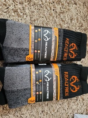 NEW 6 PAIR REALTREE  WOOL BLEND CREW SOCKS MENS HEAVYWEIGHT CREW SOCKS REAL TREE - Image 1 of 4
