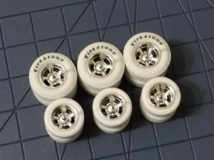 HOT WHEELS SHORT AXLE WHEELS WHITE RUBBER WHEELS TIRES 3 SETS 1/64 SIZE 10/13 - Bild 1 von 3
