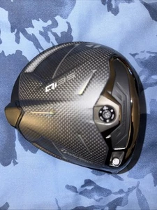 TaylorMade Qi35 Driver Head BRAND NEW - Picture 1 of 4
