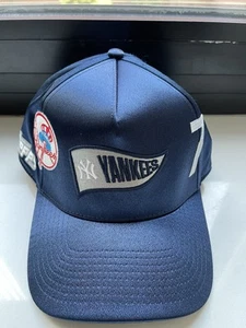 2025 Fanatics Fest Lids x Topps Yankees Mickey Mantle Hat Player Chase Series 2 - Picture 1 of 5