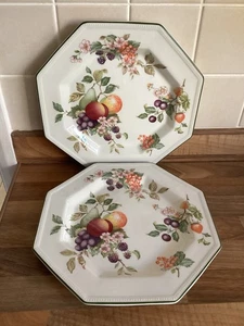 2 x VINTAGE JOHNSON BROTHERS FRESH FRUIT 10” DINNER PLATE SUPERB REPLACEMENTS - Picture 1 of 1