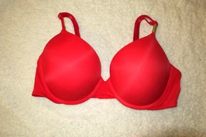 38C ❤️ VICTORIA'S SECRET PINK ❤️ BRA EVERYDAY PUSH UP SUPER PADS COMFORT RED C - Picture 1 of 5