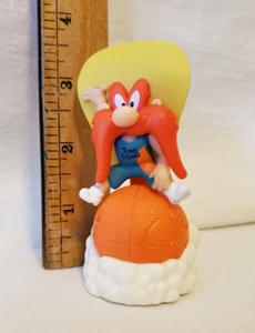 McDonalds Space Jam 2020 Yosemite Sam Basketball - Picture 1 of 7