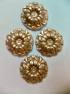 Four Small Decorative Tudor Rose's Furniture Mouldings - Picture 1 of 1