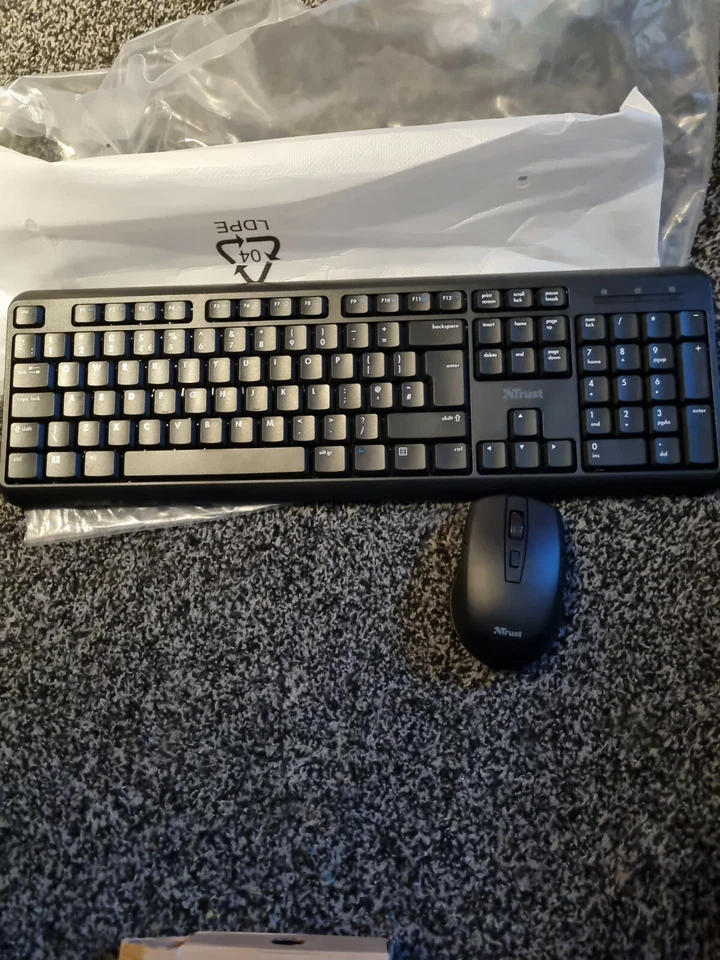Trust 24083 Ymo Wireless Keyboard And Mouse Set-Qwerty Uk Layout, Silent Keys... - Image 1 of 1