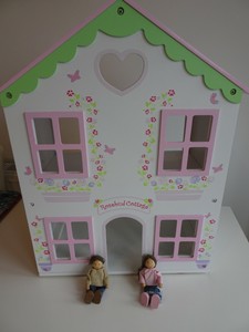early learning centre dolls house furniture