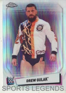 2021 WWE Chrome Refractor #15 Drew Gulak - Picture 1 of 1