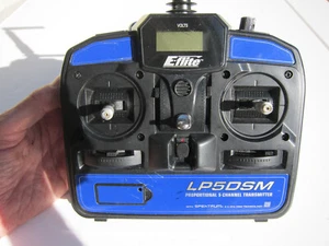 E-FLITE LP5DSM 5 CHANNEL TRANSMITTER   2.4 GHZ SPEKTRUM - Picture 1 of 9