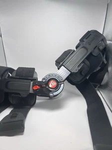 Rodillera Breg T-Scope poste operacional ajustable acolchada pierna izquierda o derecha - Imagen 1 de 5
