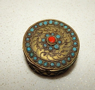 Vintage Nepalese Nepal Tibetan Trinket Box Filigree Blue Coral Lapis Brass Round - Image 1 of 4