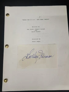 The Naked Gun 33 1/3: The Final Insult Movie Script Signed Kathleen Freeman - Picture 1 of 18