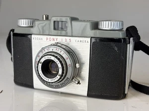 Vintage Kodak Pony 135 Model B Kamera - Sammlerstück Filmkamera - Bild 1 von 4