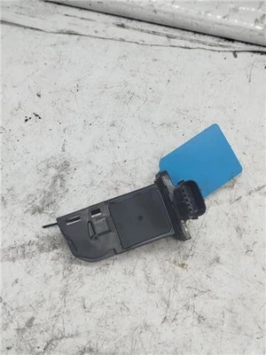 DÉBITMÈTRE Toyota Yaris III (P13) Hatchback 1.4 D-4D-F (1NDTV) 2015 2220426010 - Photo 1/3