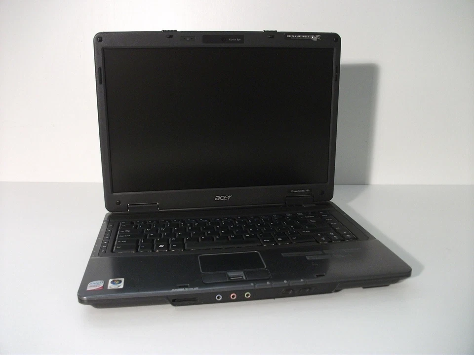 Acer Travelmate 5730-663G25Mn Intel Core 2 Duo T6670 2.20 GHz Laptop - Image 1 of 1