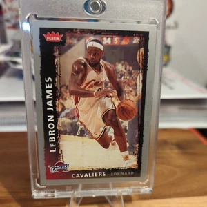 LEBRON JAMES 2008-09 Fleer NBA Basketball Card #23 -  Cleveland Cavaliers - Picture 1 of 2