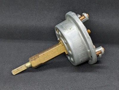 NOS 1949 DODGE D29 D30 PLYMOUTH P17 P18 HEADLIGHT SWITCH MOPAR 1300600 - Image 1 of 4