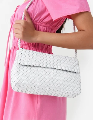 Bolso de hombro de cuero blanco tejido Loeffler Randall Mabel Foto 1 de 4