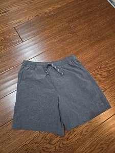 Dicks Sporting Goods BOYS SHORTS size medium - Picture 1 of 4