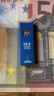 Chiavetta USB Internet Wind 4041 TCT Mobile 3G 14.4Mbps Alcatel One Touch X310E  - Immagine 1 di 2