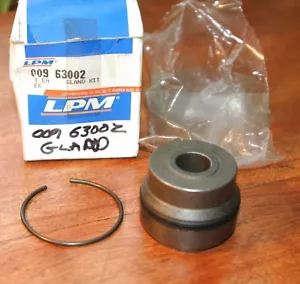 CAT steering Ram Gland - LPM 009 63002 Hyster 3014683 CATERPILLAR T25 etc - Picture 1 of 5