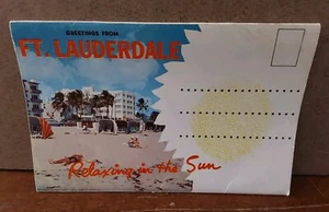 Carpeta postal desplegable Saludos desde Fort Lauderdale Florida años 60 Bahía Mar - Imagen 1 de 3