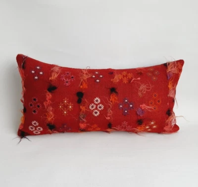 Handmade Farmhouse Pillow Cover , Bohemian Embroidered Turkish Kilim Pillow - Image 1 of 4