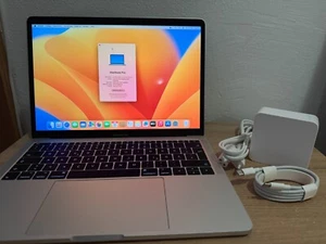 MacBook Pro 2017 mit 13 Zoll und einem Intel Core i5 - Bild 1 von 4