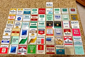 Lote de 55 etiquetas de plástico para máquina expendedora de cigarrillos originales 2x2 nuevas de colección - Imagen 1 de 7