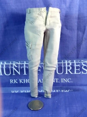 Hot Toys VGM07 Resident Evil Sheva Alomar 1/6 可动人偶仅限裤子  — 第 1/4 张图片