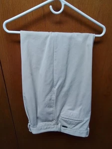 Dockers Men's  Cotton Khaki Pants Size 38x32 Classic Fit Flat Front Casual - Picture 1 of 2