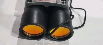 Vanguard DA1025 10x25 Ruby Coated Compact Binoculars w/ Case - Image 1 of 4