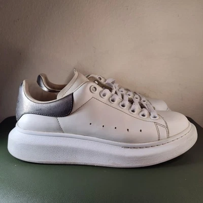 Alexander McQueen Blanco y Gunmetal Metálico Zapatillas De Gran Tamaño Talla EU 39 US 9 Foto 1 de 4