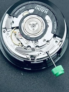 GENUINE ETA 2894-2 RADO  HIGH END CHRONOGRAPH WATCH MOVEMENT   NEW   (W40) - Picture 1 of 4