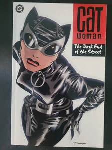 CATWOMAN THE DESK END OF THE STREET TPB DC COMICS 2012 DARWYN COOKE! BRUBAKER! - Picture 1 of 2