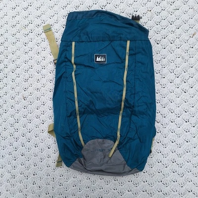 REI Co-Op Flash 18 Hiking Backpack Blue Lightweight Day Pack - Image 1 of 4