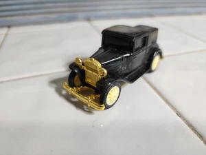 Ertl 1/64 1927 Essex Coupè Banca di conversione assegni Deluxe - Foto 1 di 5