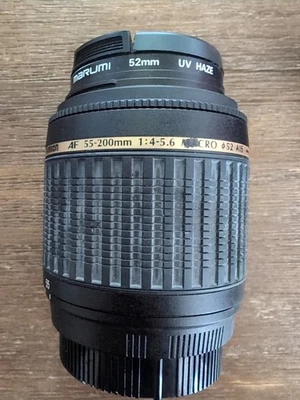 Tamron Di II AF 55-200mm 1:4-5.6 Macro For Nikon dSLR With 52mm Marumi UV Filter - Image 1 of 4