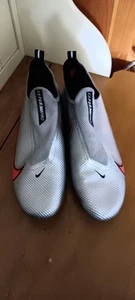 Botines de fútbol Nike Vapor 360, plateados metálicos, para hombre talla 10 - Imagen 1 de 17
