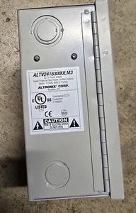 Altronix Camera Power Supply (ALTV2416300ULM3) w/Power Cable. CLEANED TESTED  - Picture 1 of 3