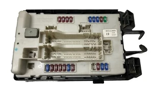 2017 INFINITI QX50 Fuse Relay Junction Box 284B71CA6B OEM - Bild 1 von 8